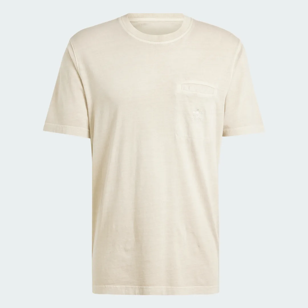 Detalle de Camiseta Trefoil Essentials + Dye Pocket Beige de Adidas