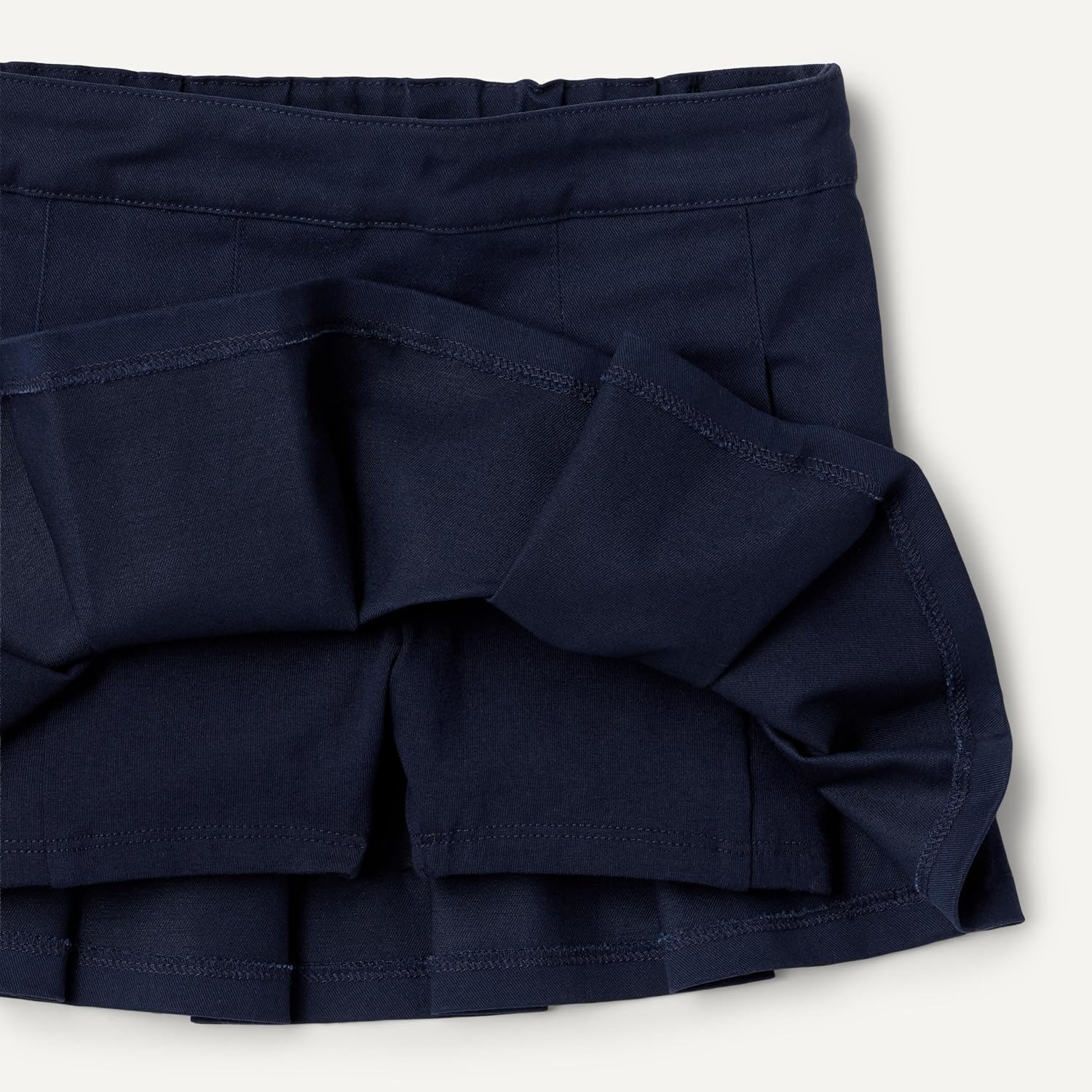 Detalle de Amazon Essentials Girl's Uniform Pleated Skort