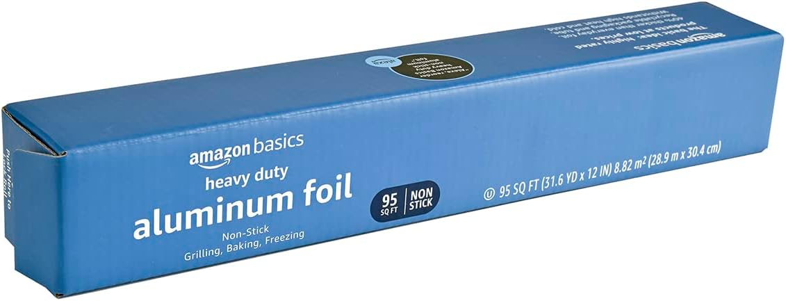 Detalle 2 de Amazon Basics Heavy Duty Non-Stick Aluminum Foil – 95 Sq Ft