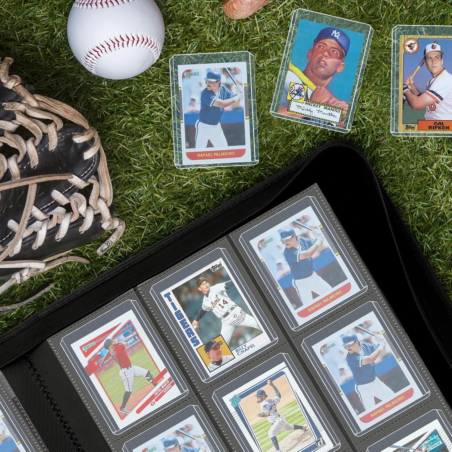 Thumbnail 5 de Toploader Binder: 288-Card Trading Card Binder with 9-Pocket Top Loaders (3" x 4") in PU Leather