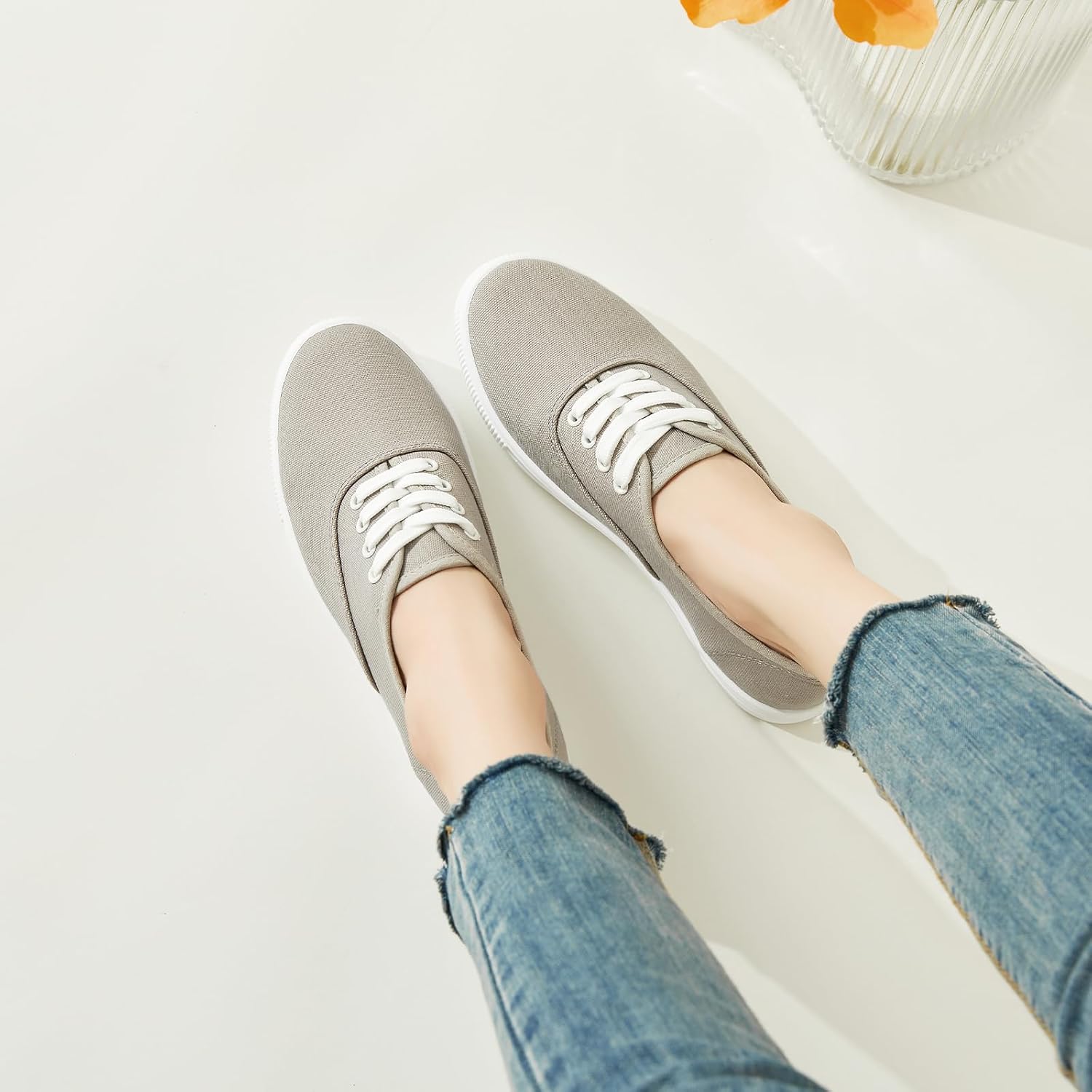 Detalle de FRACORA Women's Canvas Sneakers