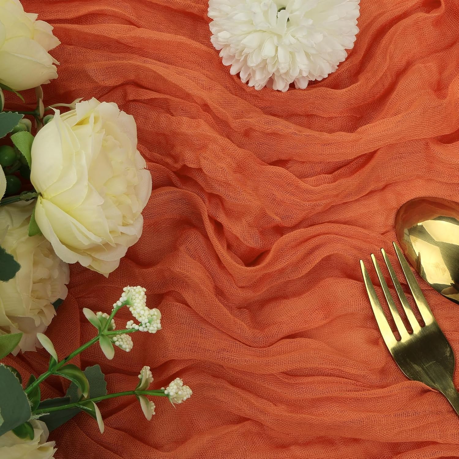 Detalle 2 de RestfulGlow Orange Cheesecloth Runner, 10FT