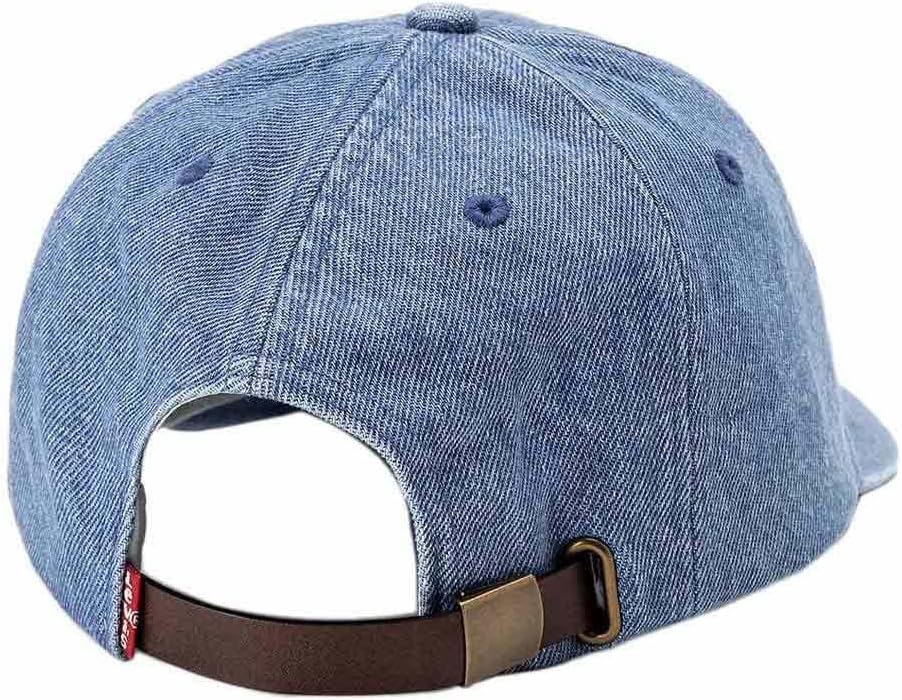 Detalle de Levi's Lazy Girl Logo cap – Cappellino nero con stampa logo, stile casual e pratico