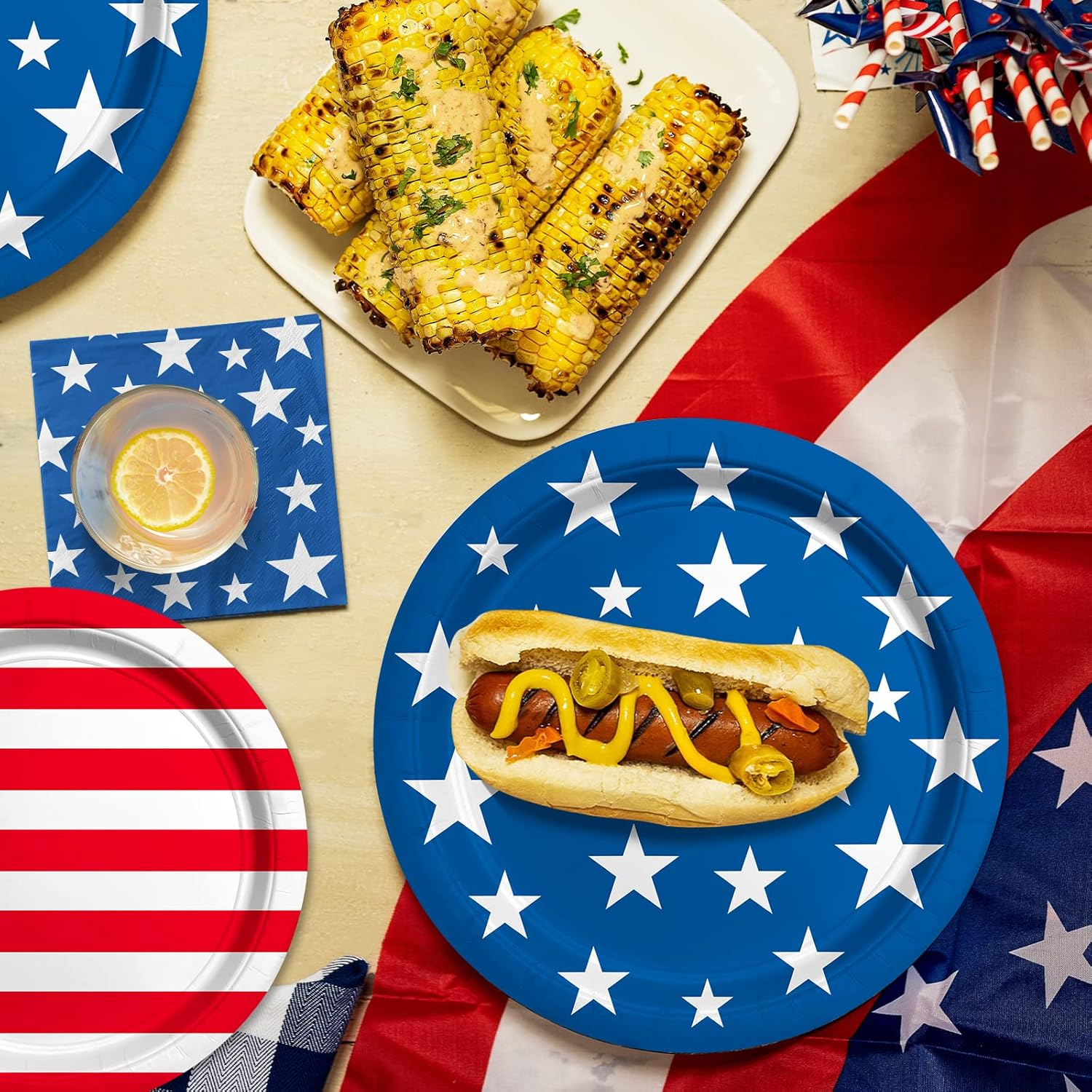 Detalle de American Flag Patriotic Party Supplies Disposable Dinnerware Set — Serves 50