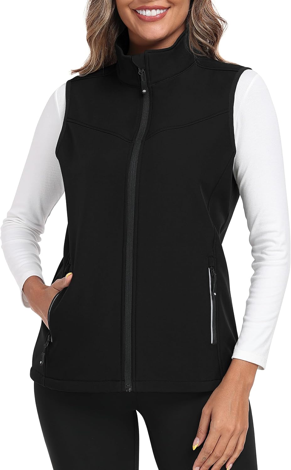 Detalle 2 de MoFiz Women's Fleece Lined Softshell Vest — Windproof Jacket