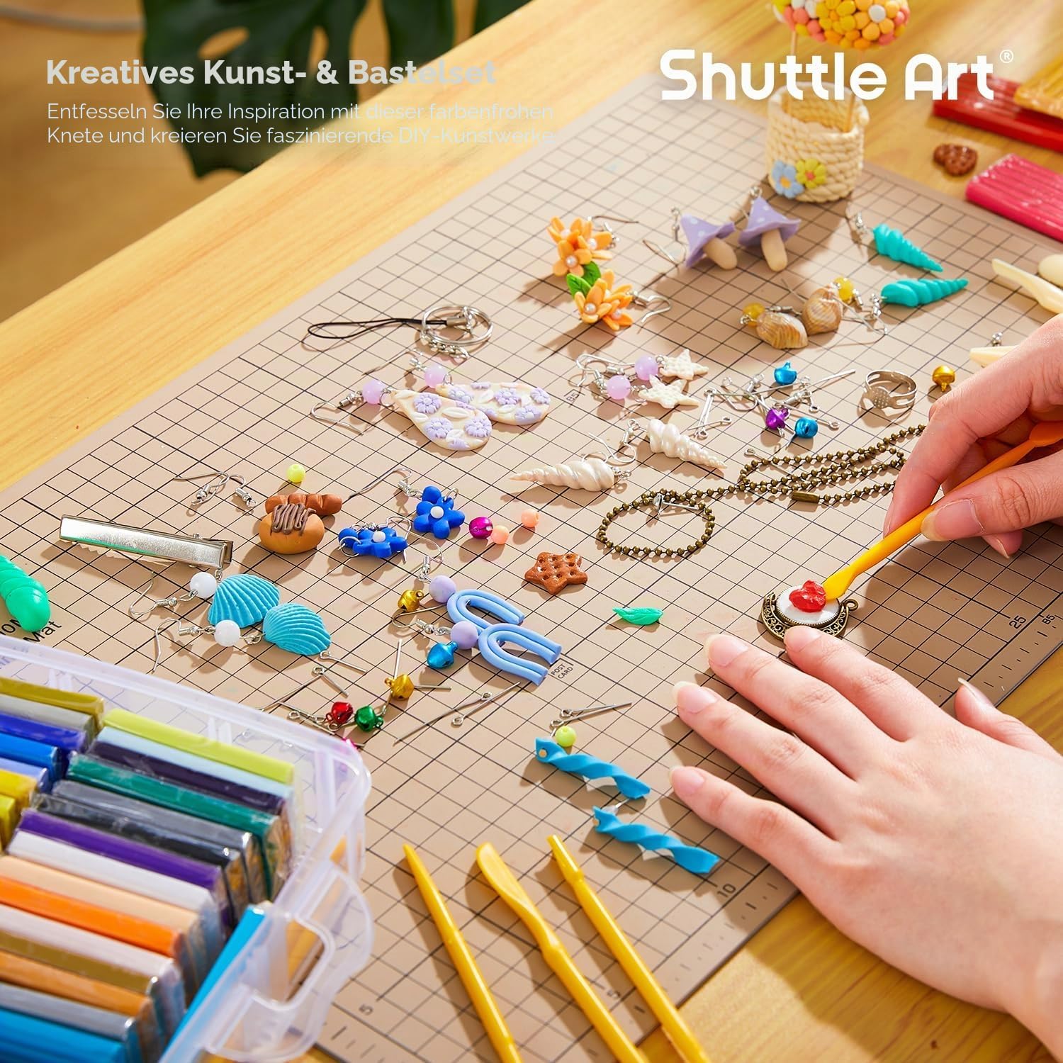 Detalle 2 de Shuttle Art Polymer Clay Set – 60 Farben, 140 Teile Zubehör, 19 Schnitzwerkzeuge