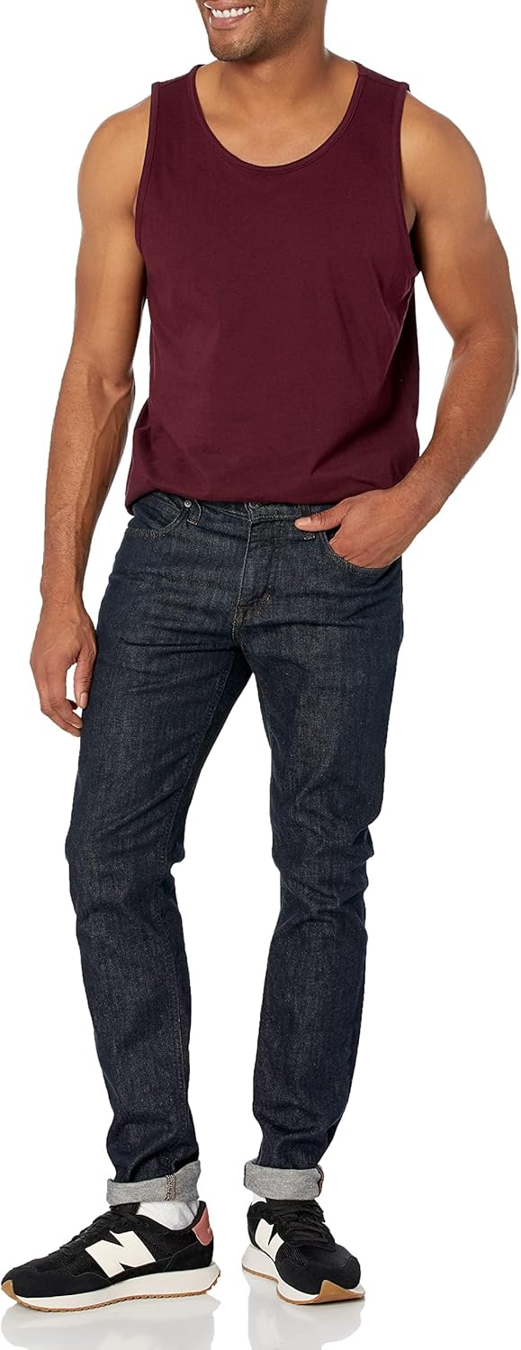 Detalle 1 de Amazon Essentials Men’s Tank Tops, Regular Fit
