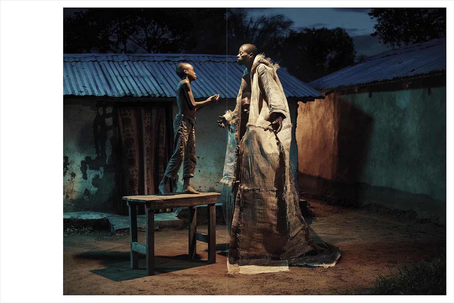 Thumbnail 6 de Congo Tales: Told by the People of Mbomo Hardcover Book, Photography