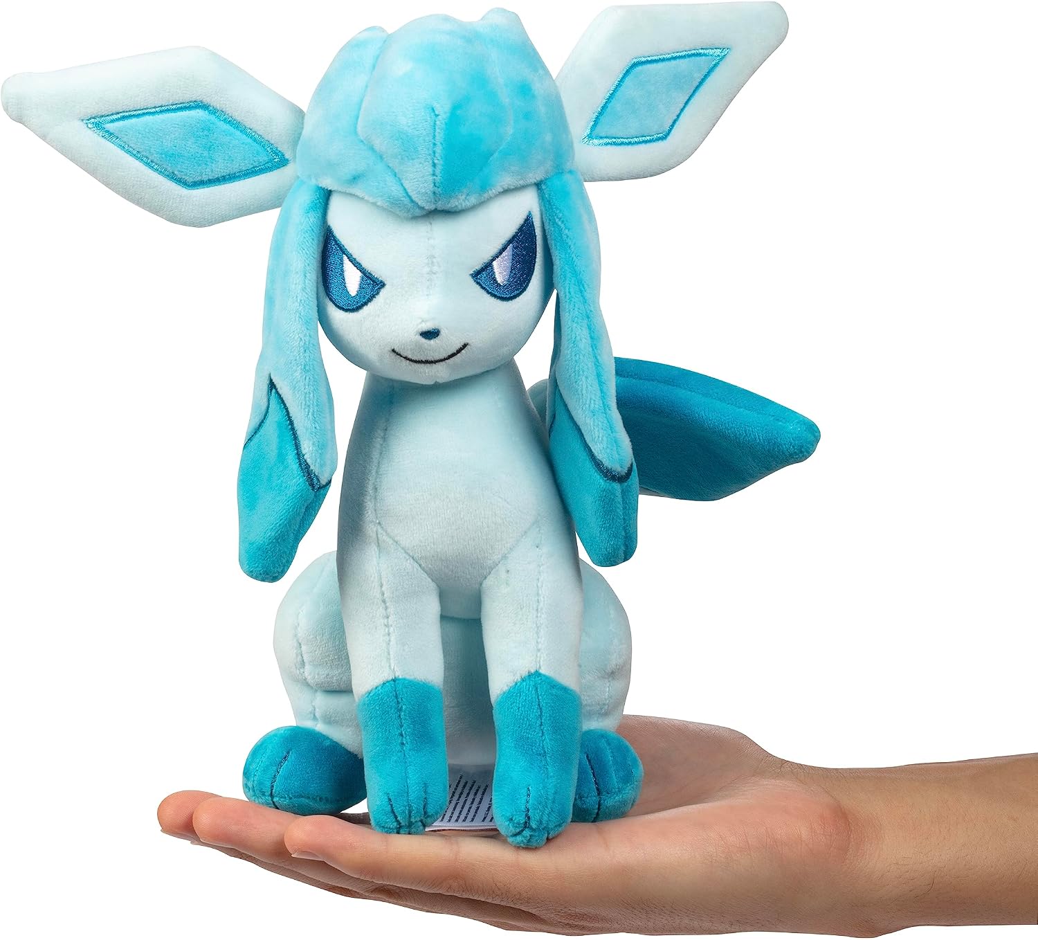 Detalle 2 de Pokémon Glaceon plyschfigur 20 cm – polyester, officiellt licensierad