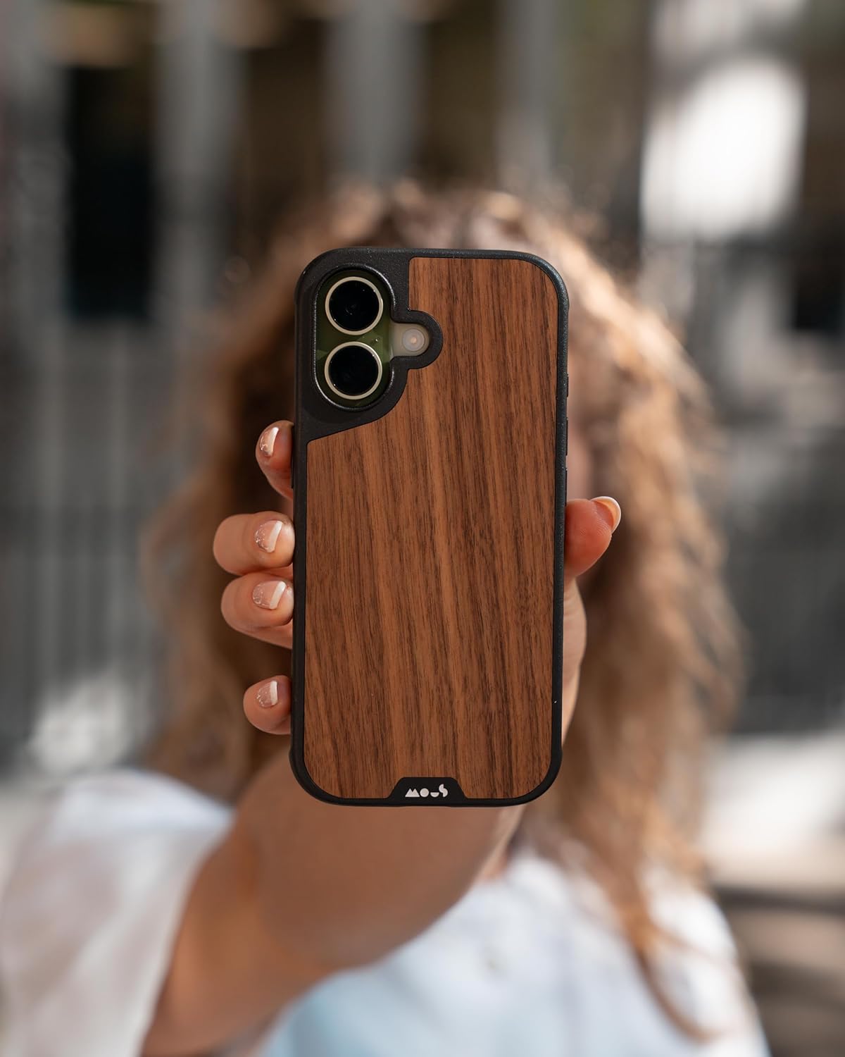 Thumbnail 4 de Mous Limitless iPhone 17 6.3-inch case with MagSafe – walnut protective cover