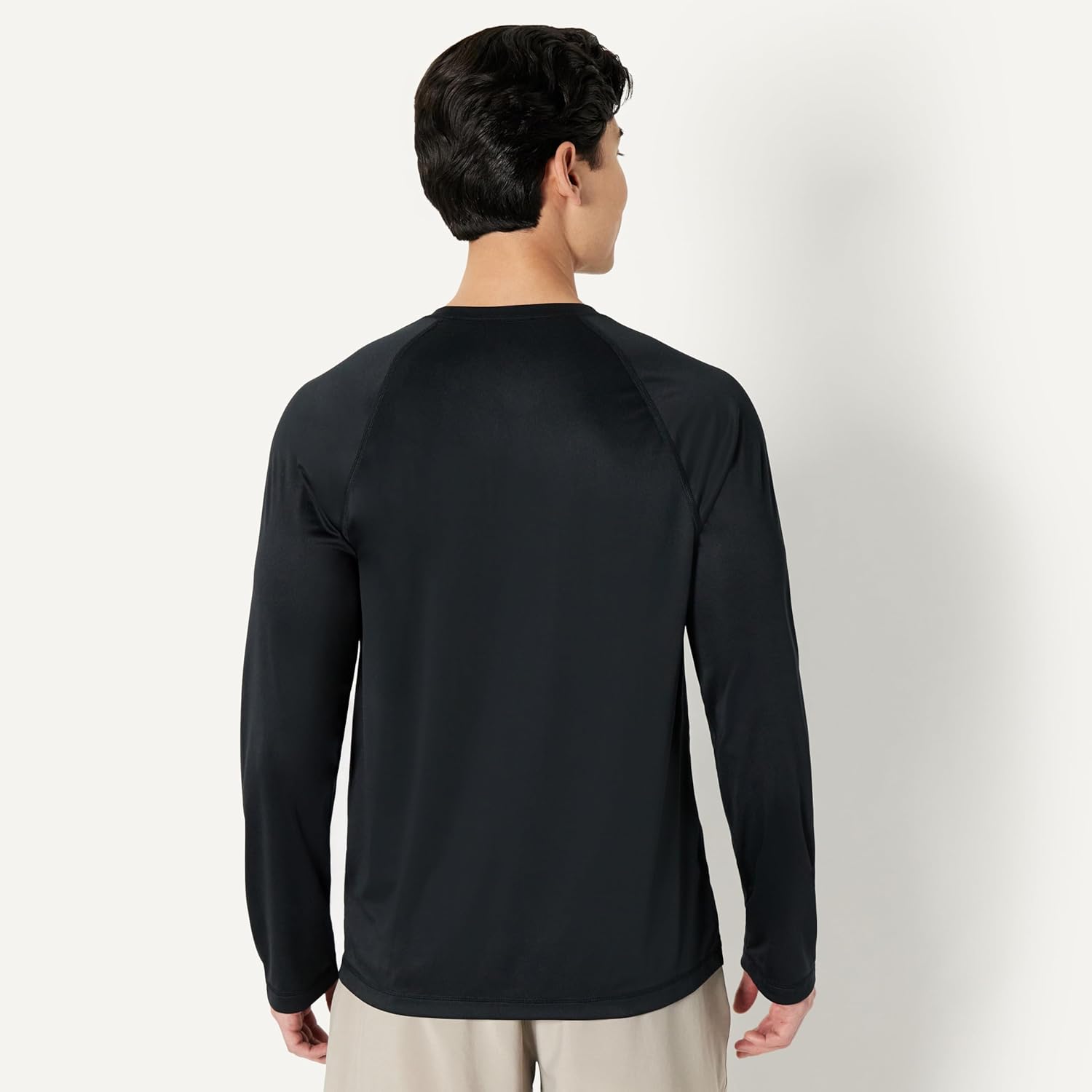 Thumbnail 2 de Amazon Essentials Men’s Long-Sleeve Quick-Dry UPF 50 Swim Tee (Slim Fit)