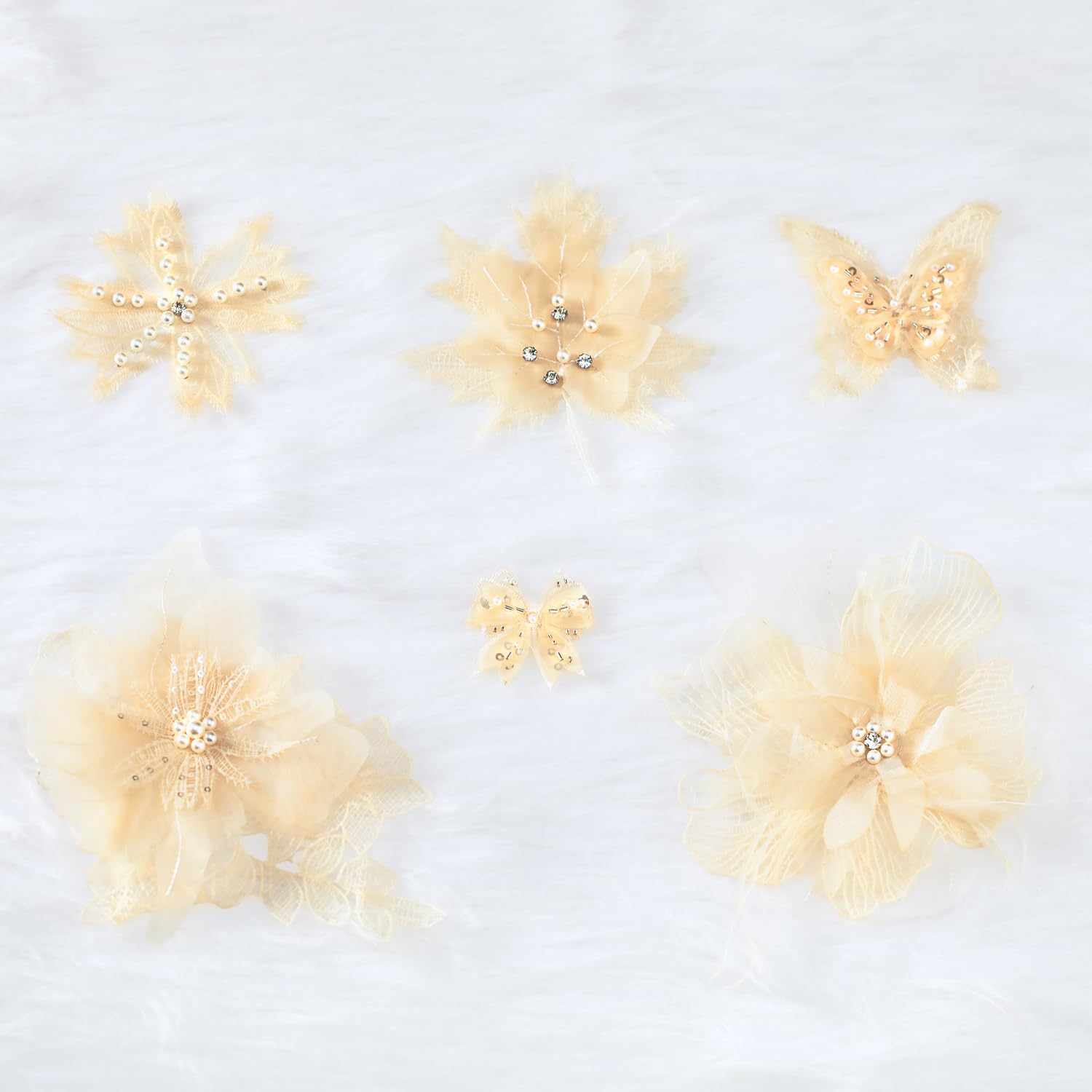 Detalle de FixrWre Embroidered Appliqué Patches, 6-Piece Set