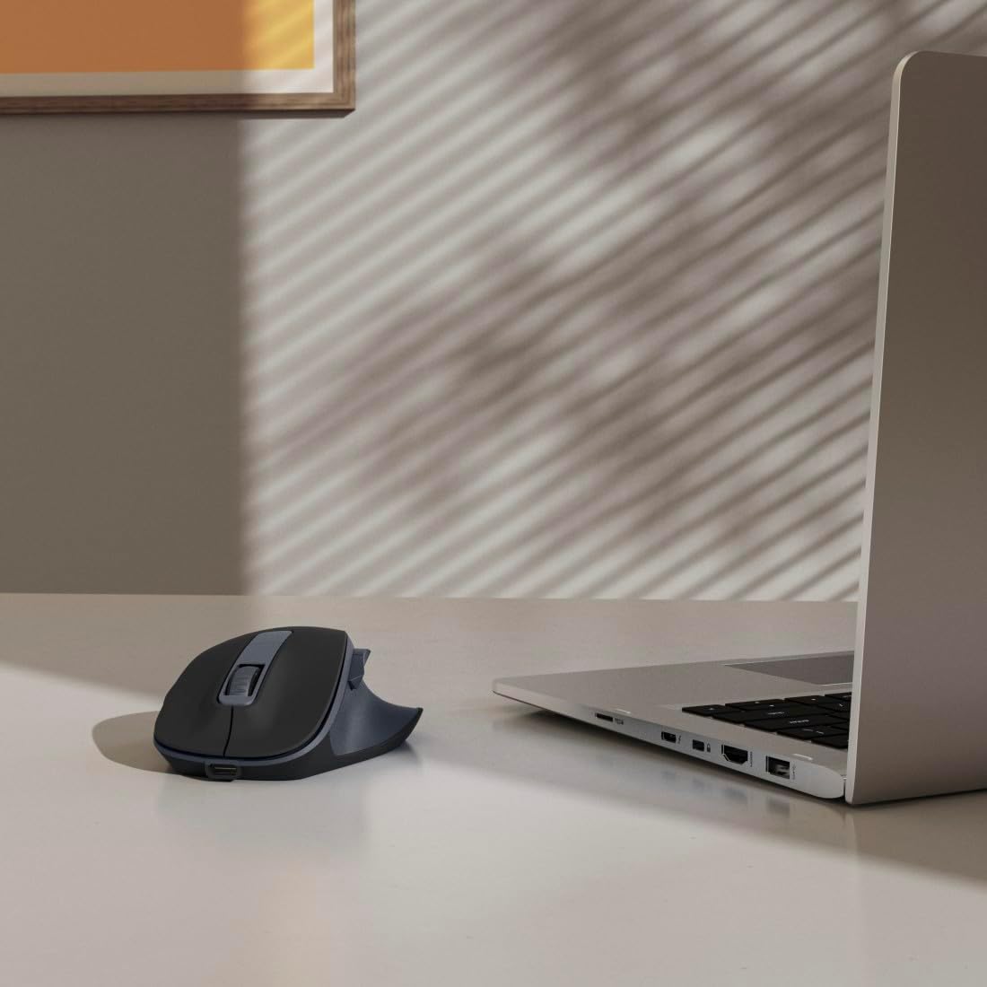 Thumbnail 6 de Hama kabellose wiederaufladbare Maus „WM-500“ mit 6 Tasten, 800/1200/1600 DPI und 2,4-GHz-Funk – schwarz