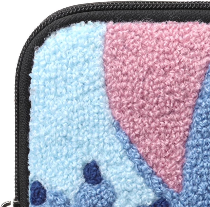 Detalle de Premium Style PG-DSW2P 携帯ゲーム機用ポーチ スティッチのサガラ刺繍・L字ファスナー