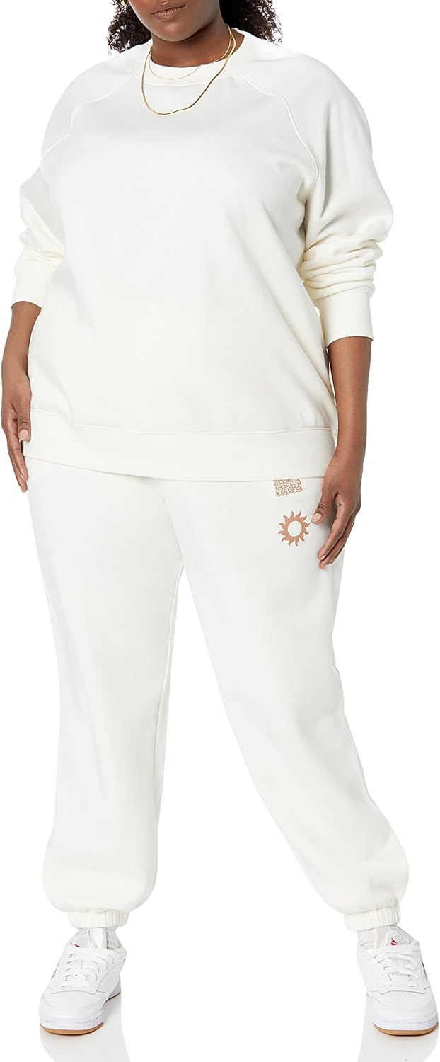 Thumbnail 6 de Sweat-shirt femme Amazon Essentials à col rond et manches longues, coupe décontractée (grandes tailles)