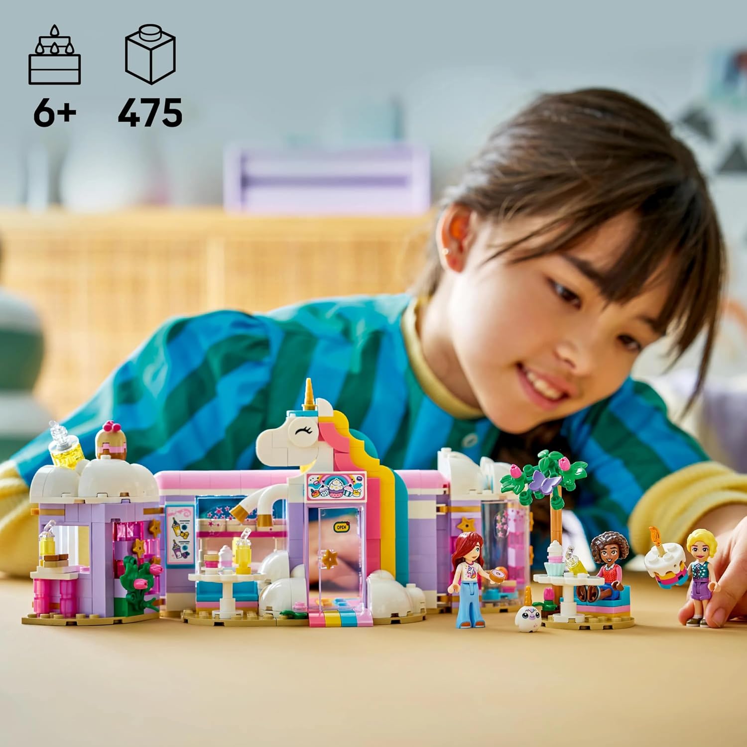 Thumbnail 2 de LEGO Friends Unicorn Dream Café 42684