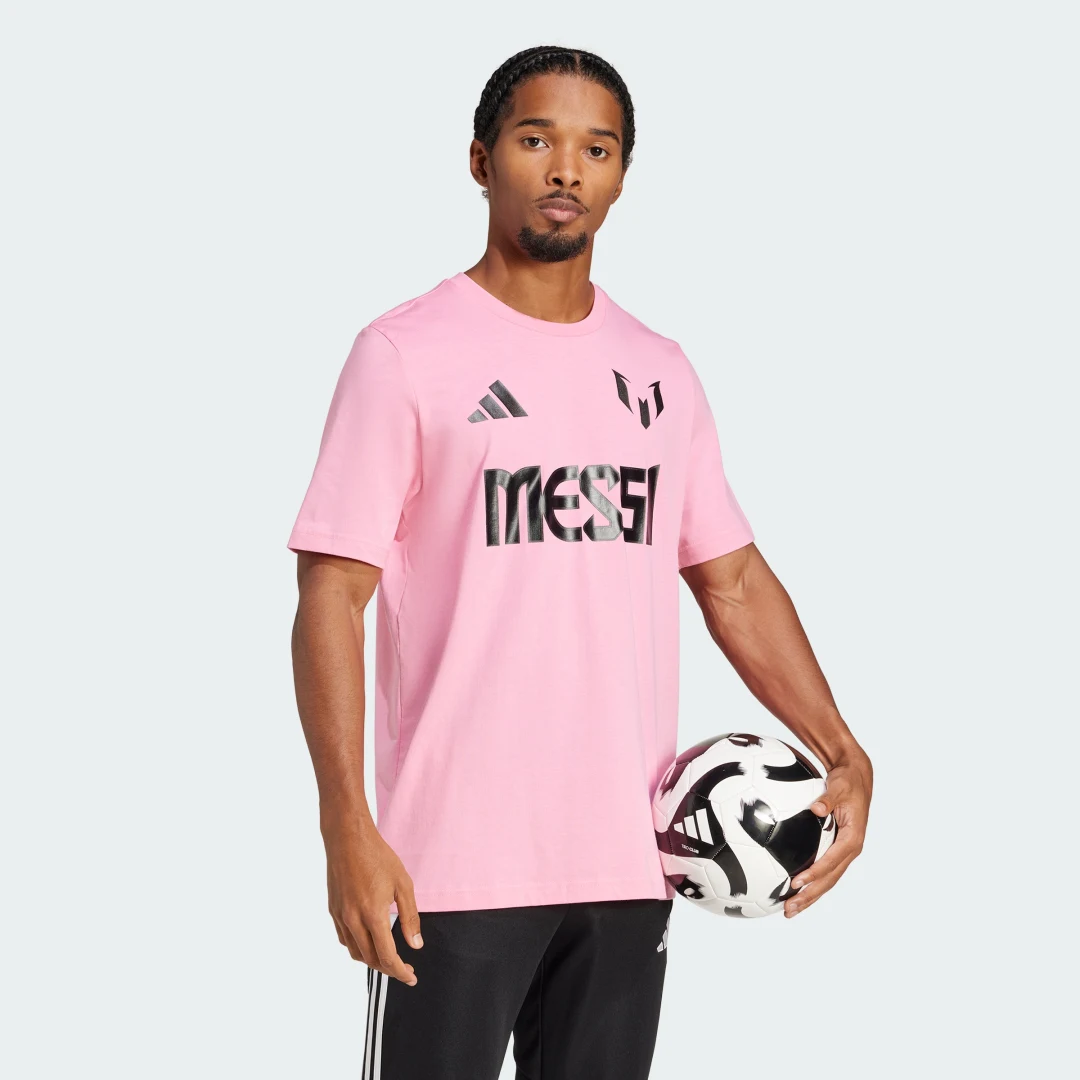 Detalle de Camiseta Messi Name and Number Graphic de Adidas, Rosa
