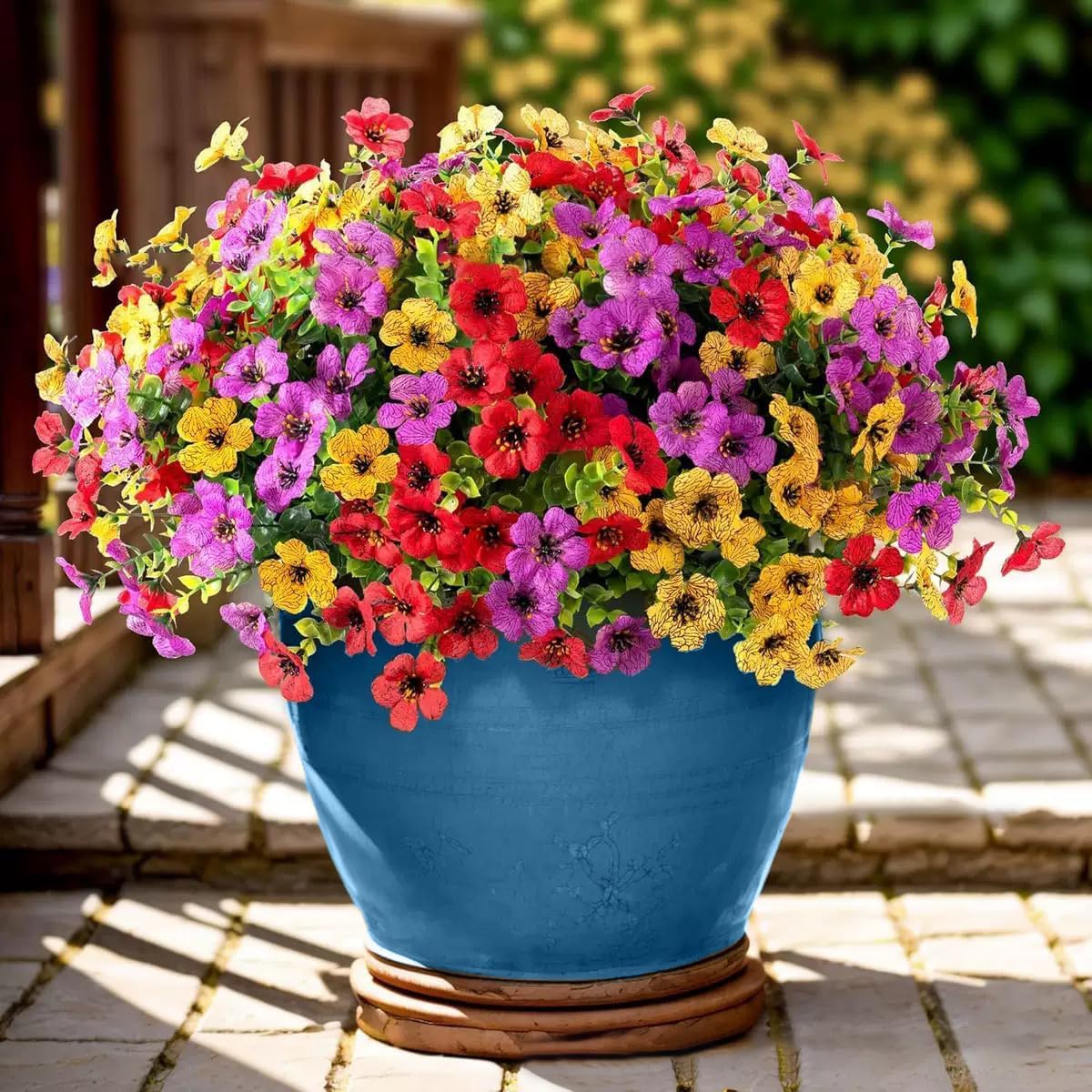 Detalle de LetuoClips 13 Bundles of UV-Resistant Artificial Flowers for Outdoor Spring Porch & Planters