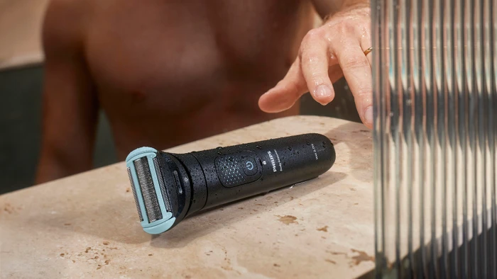 Detalle de Philips Series 7000 BG7470/15 Bodygroomer – präzises Trimmen mit Hautschutz und flexibler Konturfolgen