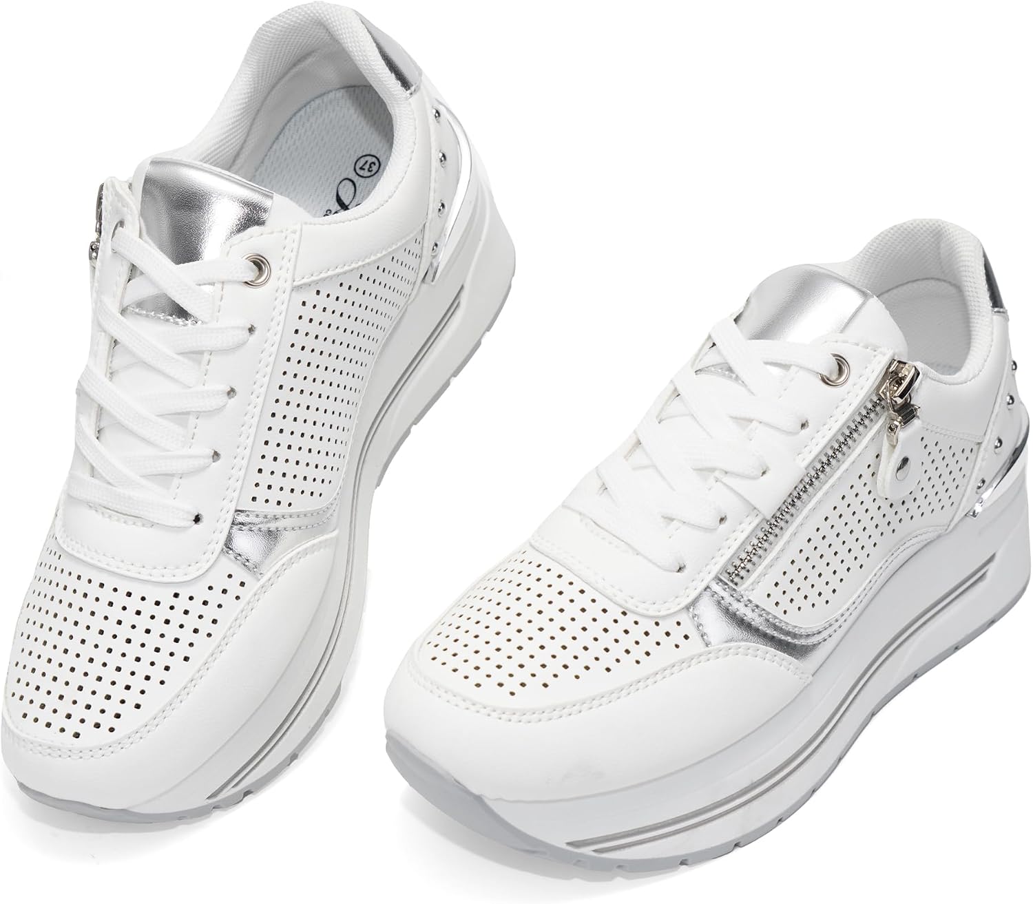 Detalle de JOMIX damessneakers met veters, plateauzool en gouden details