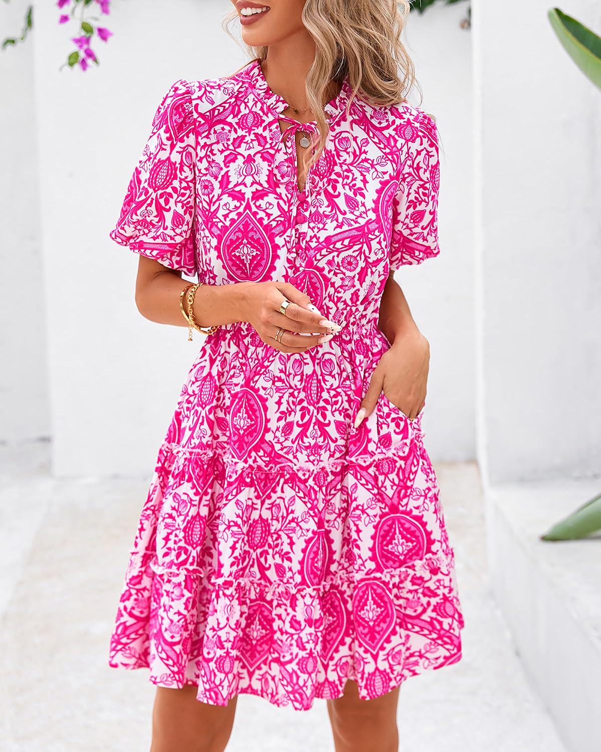 Thumbnail 2 de BTFBM Women’s Summer Floral Boho Swing Dress with V Neck & Tiered Ruffle Hem (Mini)
