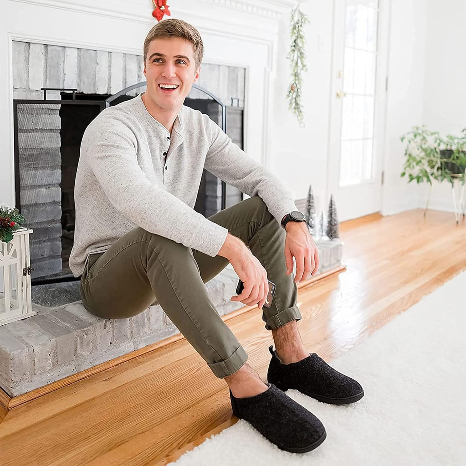 Thumbnail 1 de Snug Leaves Men’s Faux Wool Slippers