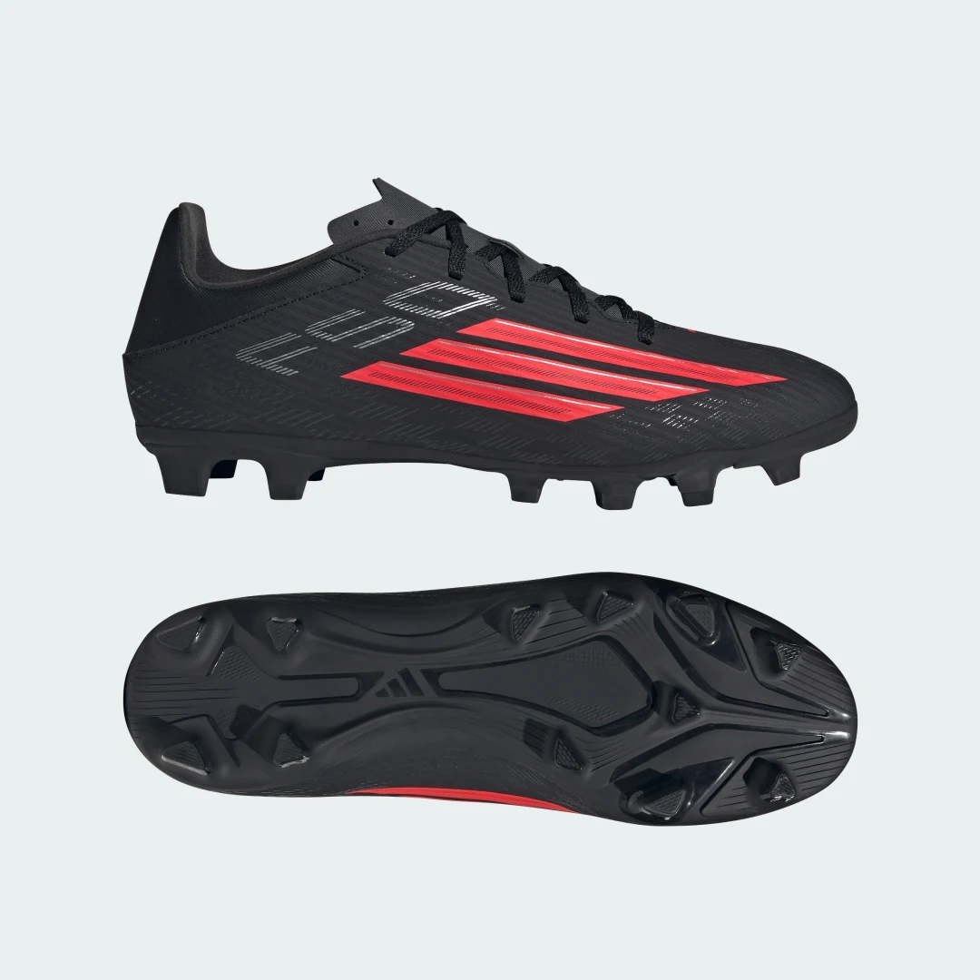 Detalle de Bota de fútbol Adidas F50 CLUB: césped natural seco y multisuperficie