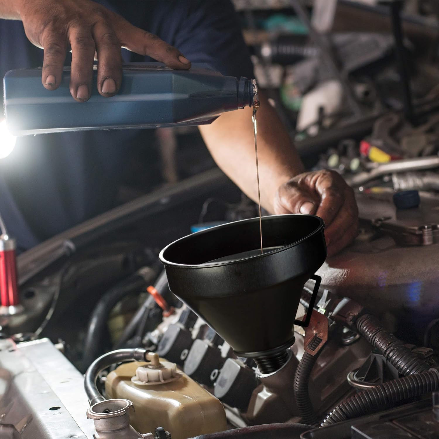 Detalle de Relaxdays Imbuto per Benzina, Set da 5 in Varie Misure con Tubo Flessibile – Versatilità per auto e cucina