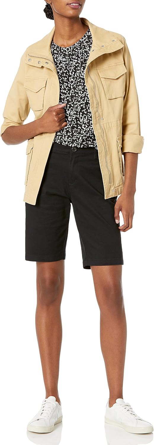 Thumbnail 4 de Amazon Essentials Women's Mid-Rise Slim-Fit 10" Bermuda Shorts