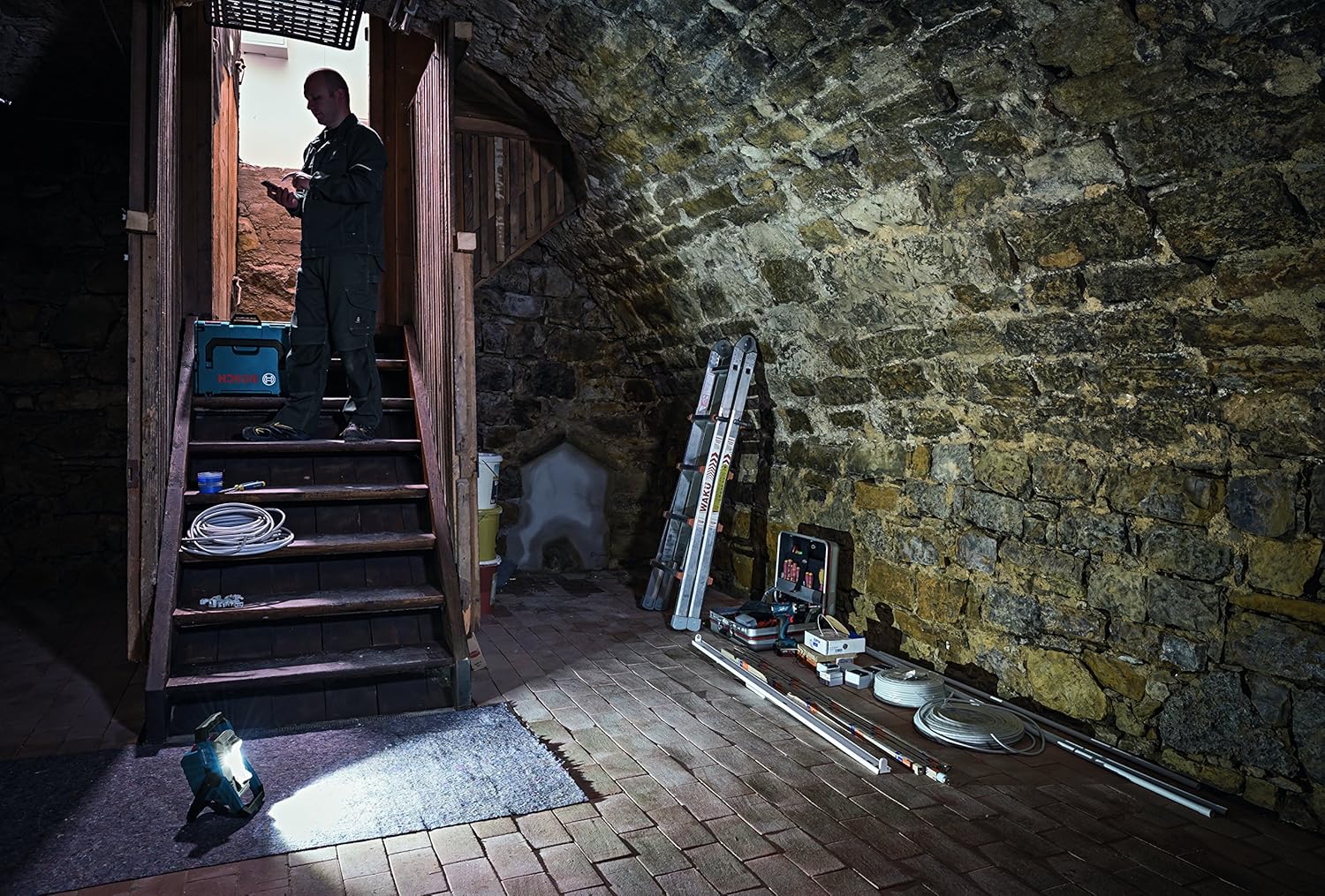 Thumbnail 6 de Bosch Professional 18V System cordless LED construction site floodlight GLI 18V-1900 (up to 1,900 lumens)