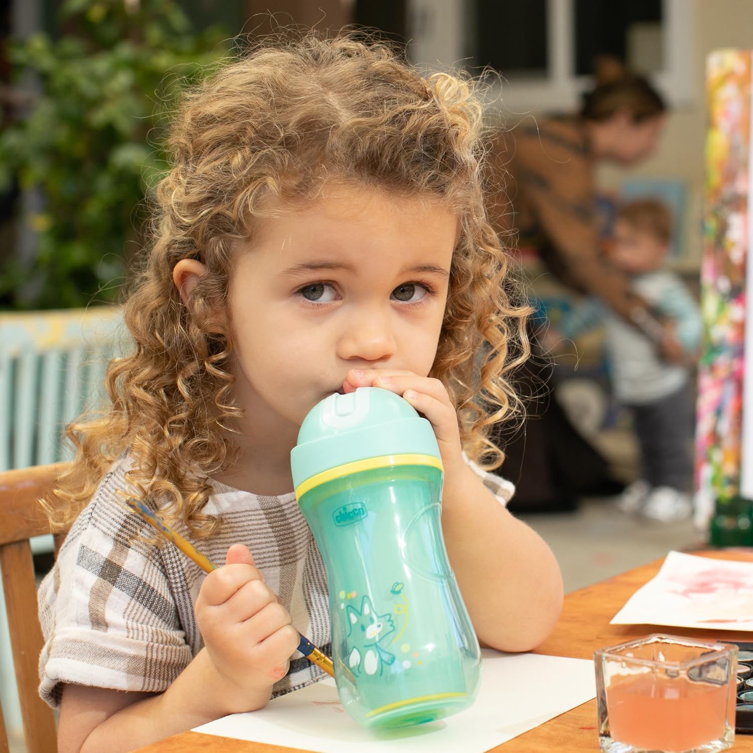 Detalle de Chicco Sport Cup Bicchiere Antigoccia in Silicone per Bambini 14+ Mesi, 266 ml – Tazza termica con Cannuccia Flessibile, Azzurro