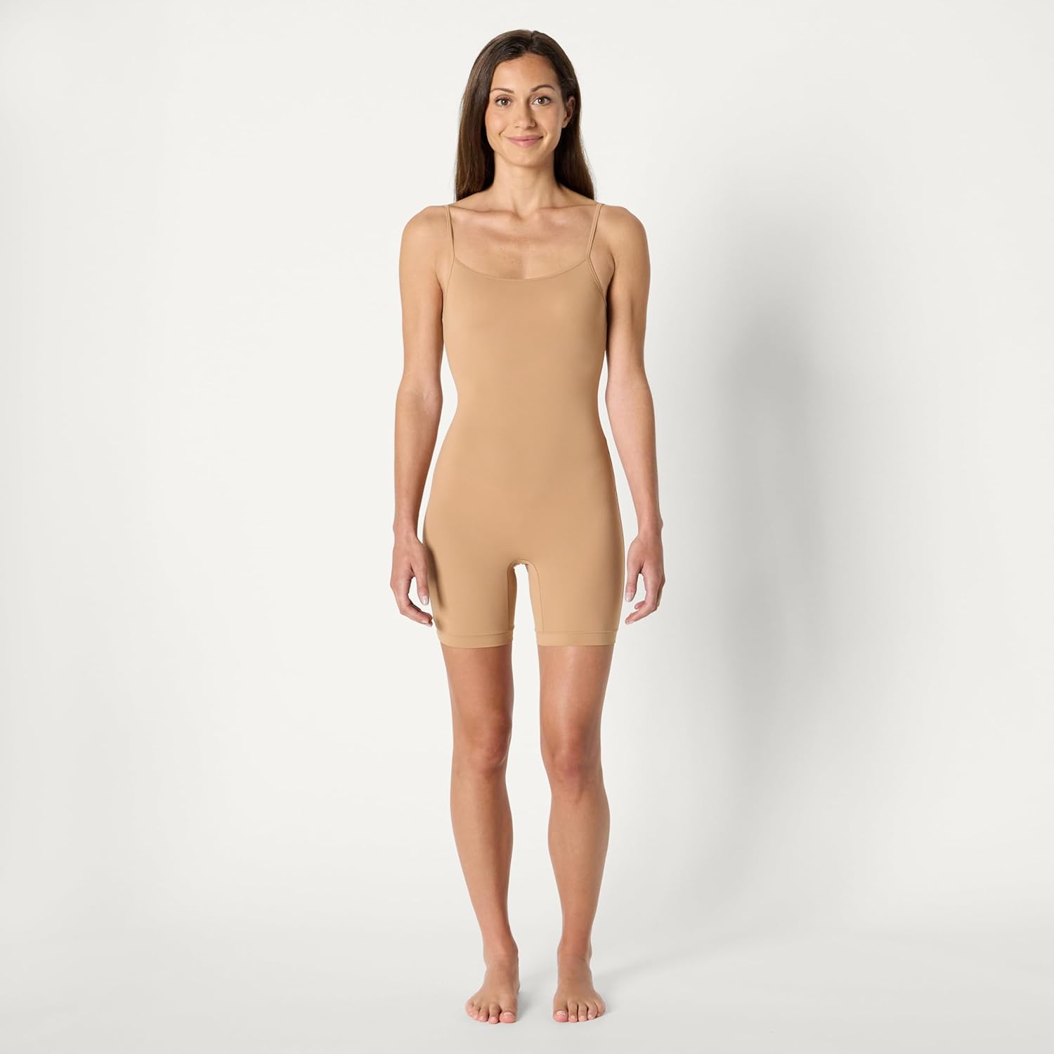 Detalle de Amazon Essentials Women's Microfibre Short Romper Bodysuit