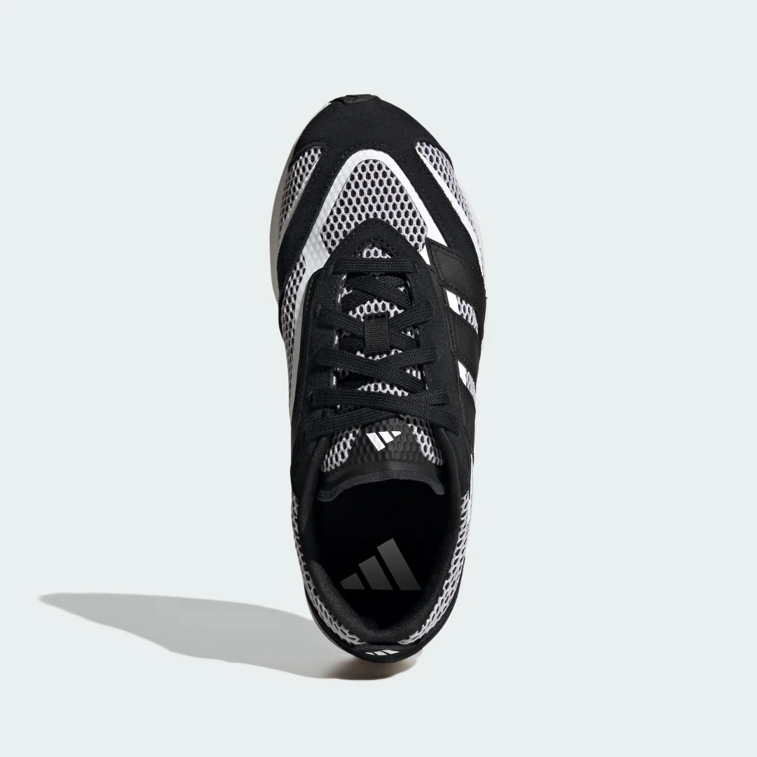 Detalle 2 de Zapatilla Lightblaze LP de Adidas: comodidad y estilo en blanco para el día a día