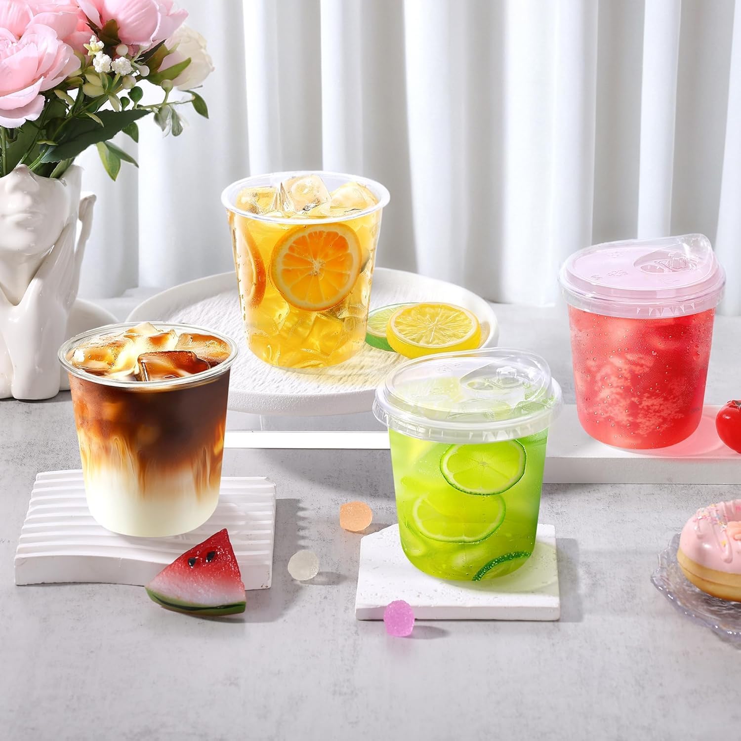 Detalle 2 de KesaPlan D-517 Clear PET Cups, 12 oz, with Strawless Sip Lids, 100-Pack