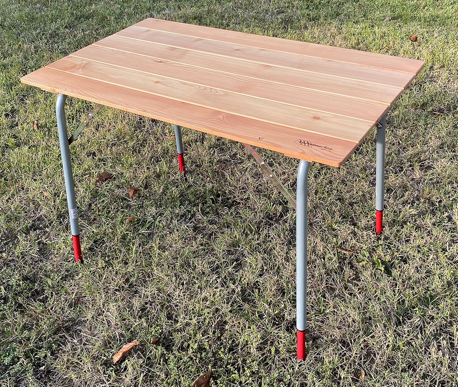 Detalle 2 de Castelmerlino 028T campingtafel 100 x 60 cm met larikshouten blad, inklapbaar