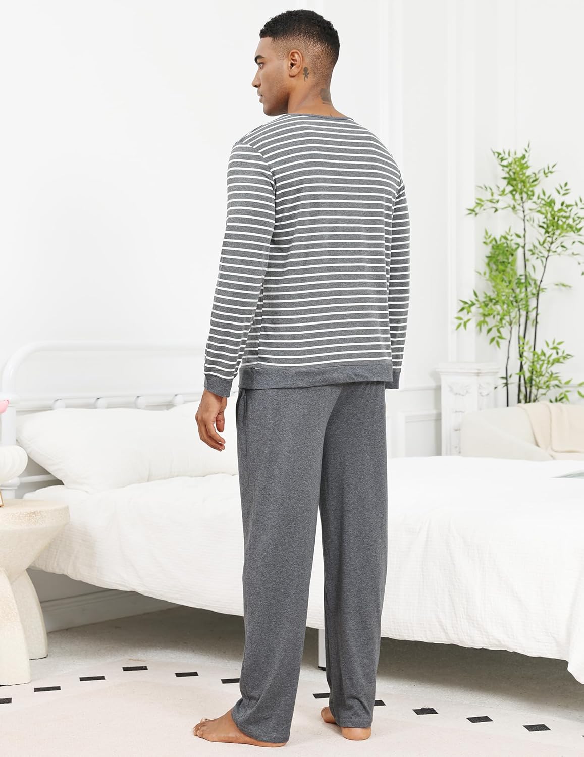 Detalle de TeJoyce men’s 100% cotton long-sleeve striped pyjamas set with pockets (2-piece)