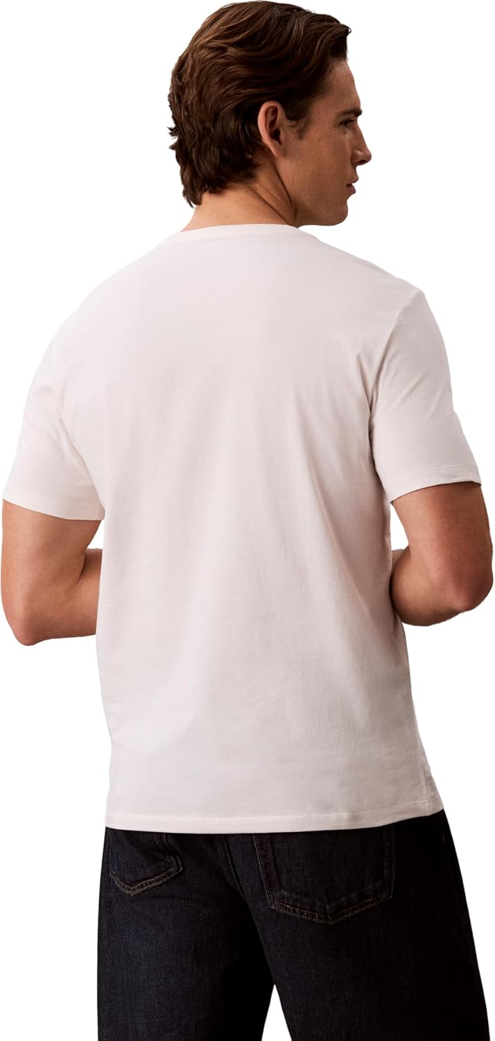 Detalle 2 de Calvin Klein Herren Graphic Tee 2-Tone CK Graphic – 1er Pack, nachhaltig produziert