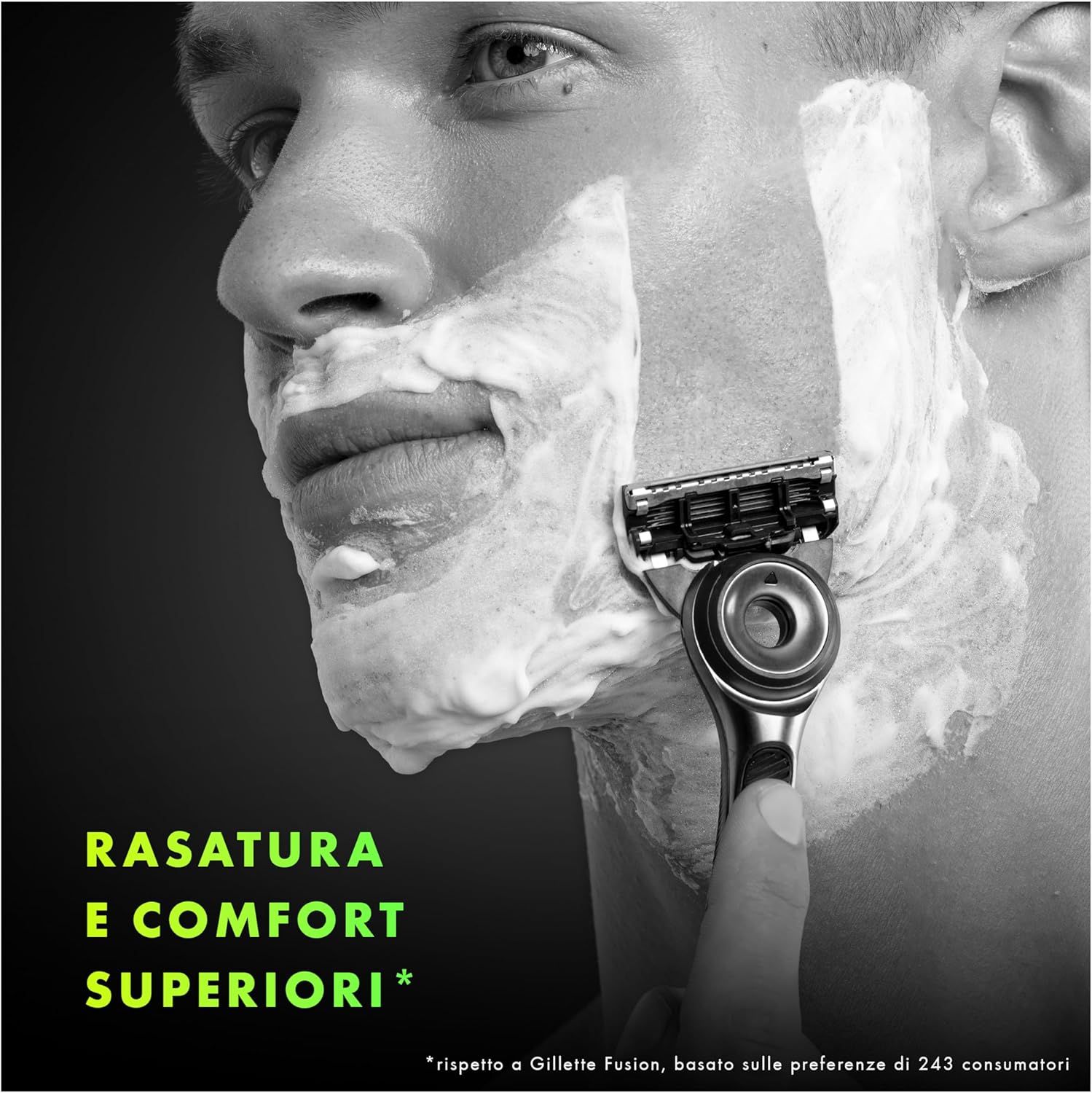 Detalle 2 de Gillette Labs Rasoio con barra integrata 5 lame