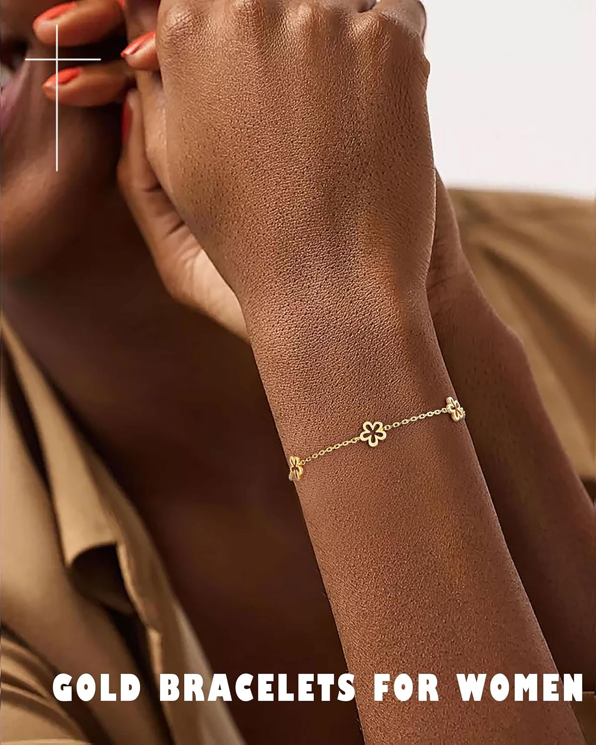 Detalle de KOHOTA Station Bracelet in 14K Gold-Plated Copper
