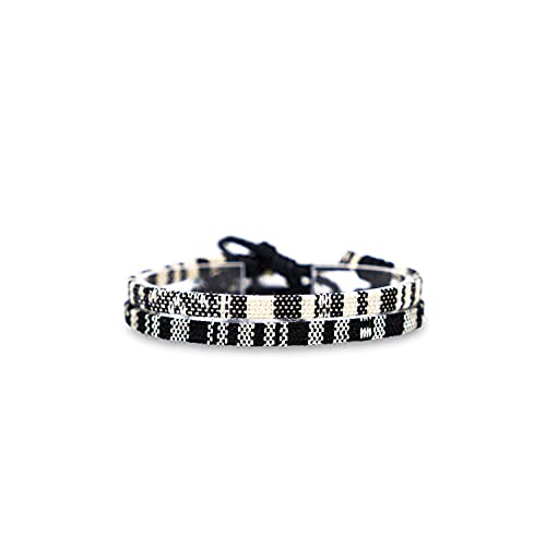 Detalle de Made by Nami Surfer Beach Bracelet Set – 2x Braided Boho Summer Bracelets (Black & White) – Handmade, Waterproof & Adjustable