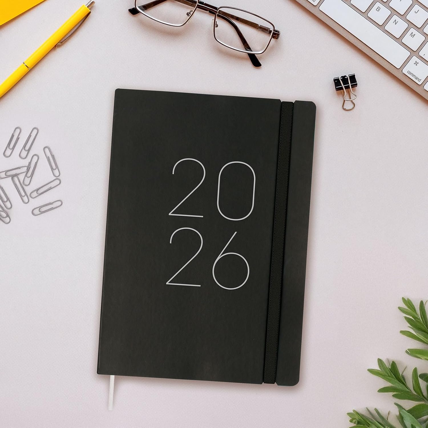Detalle 2 de Finocam Agenda 2026 1 Día Página A5 12 meses