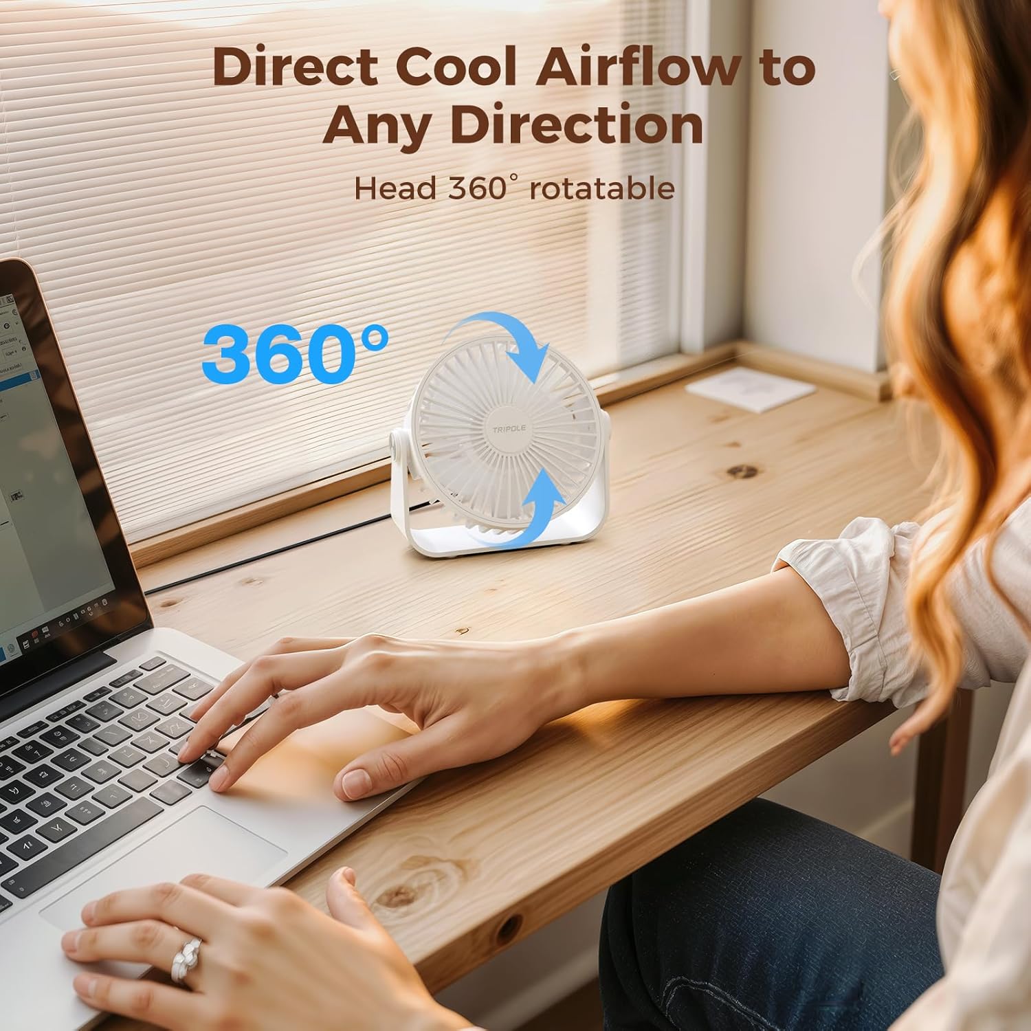 Detalle de TriPole USB Desk Fan: 4.5 Inch, 360° Rotation, 3 Adjustable Speeds