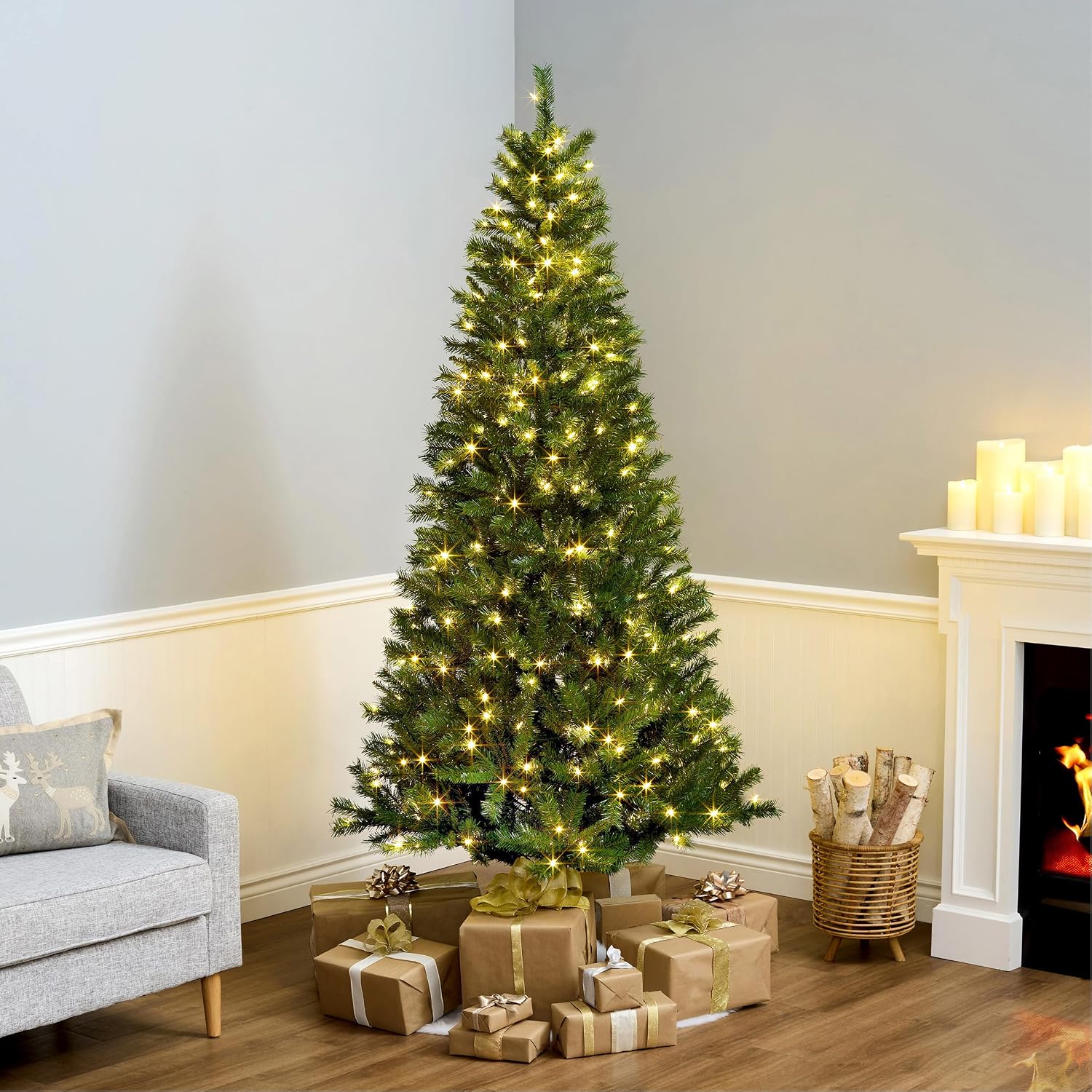Detalle 2 de National Tree Company Winchester Pine Slim Christmas Tree, 7.5 ft, 350 LEDs