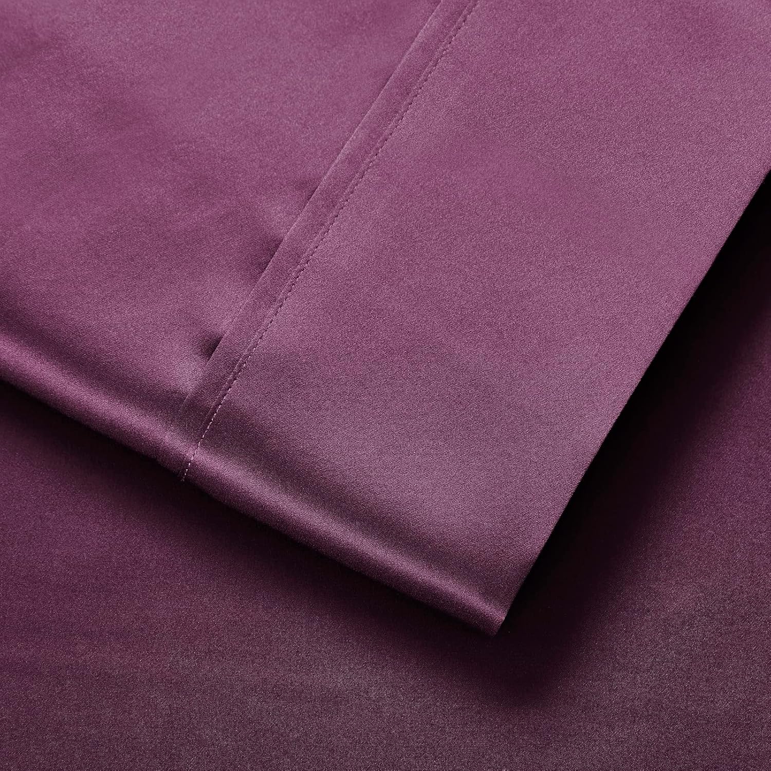 Detalle 2 de Queen Size Satin Bed Sheet Set