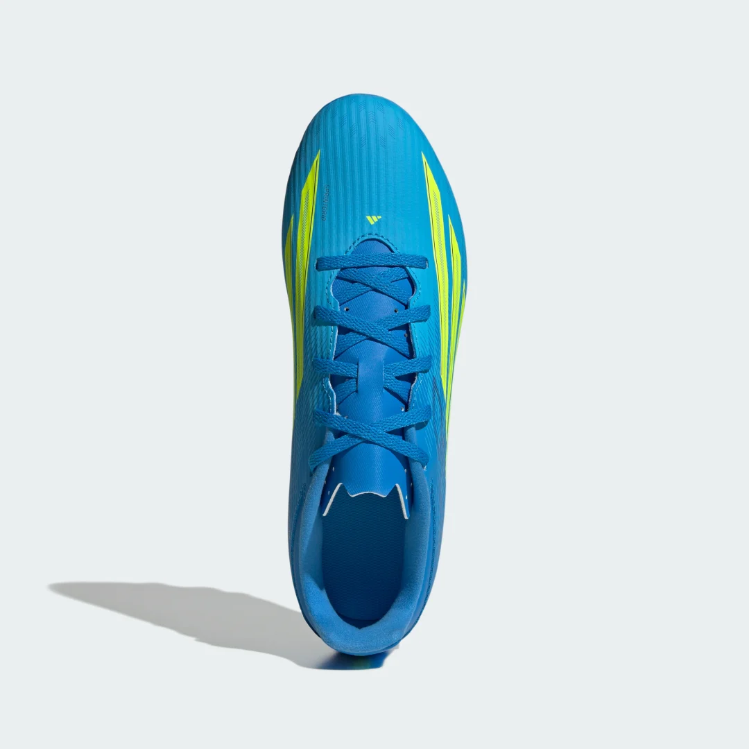 Detalle de Adidas Bota de fútbol F50 CLUB para césped natural seco y multisuperficie