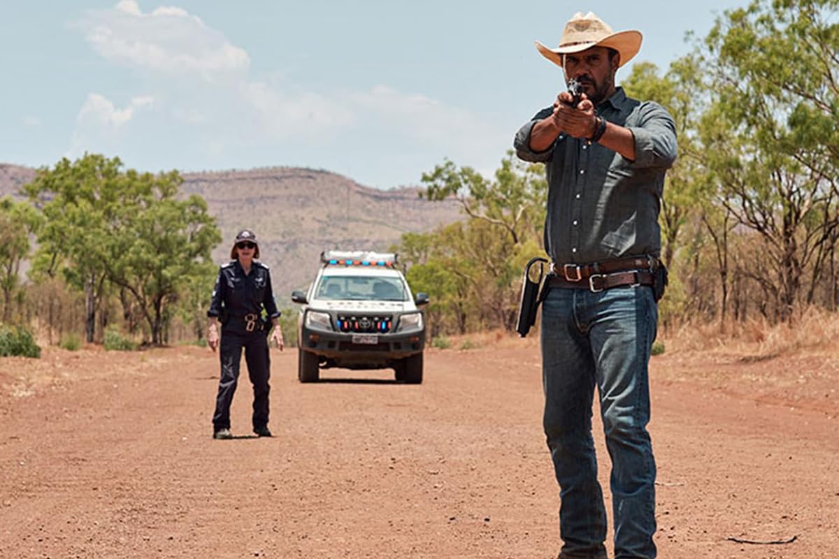 Thumbnail 4 de Mystery Road – Verschwunden im Outback – Staffel 1 (2DVD)