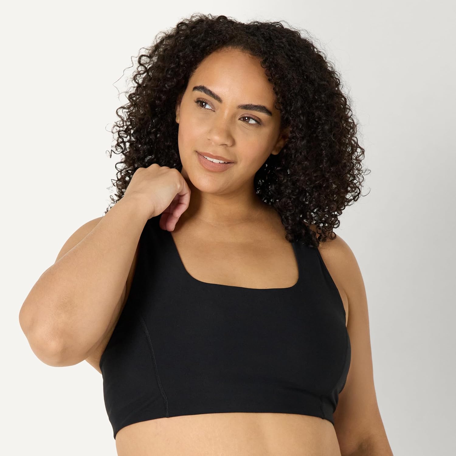 Thumbnail 6 de Amazon Essentials Women's Active FormFlex Buttery Soft Light Support Square Neck Racerback Sports Bra