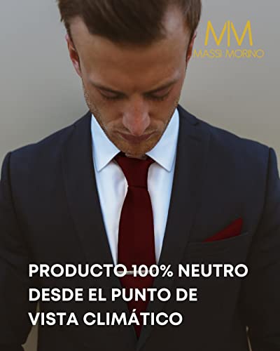 Detalle 2 de Set de Corbata Burdeos Massi Morino 5 en 1 para Hombre: corbata, pañuelo, gemelos y accesorios para boda