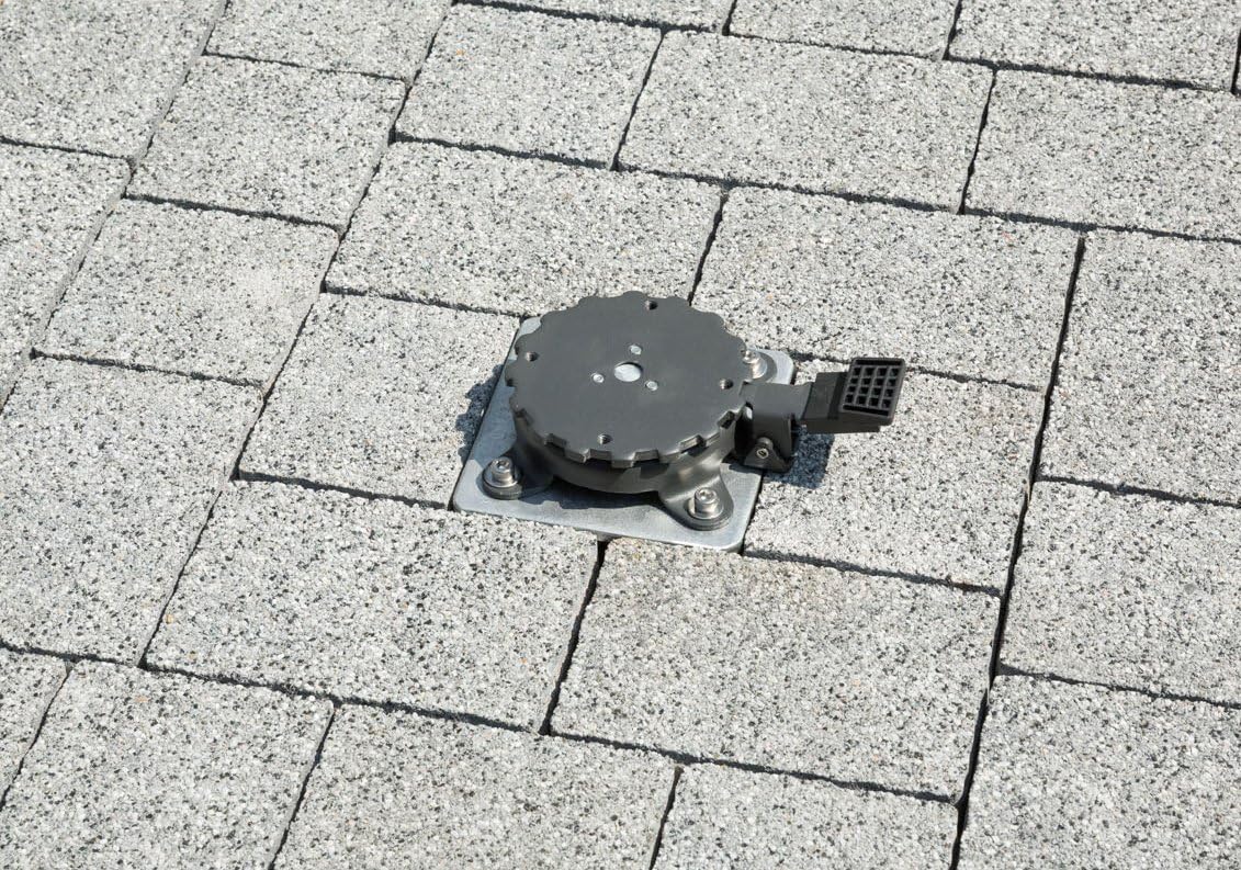 Detalle de Schneider Universal-Bodenplatte für Ampelschirme 897-00 – Zum Einbetonieren, 3,8 kg, Silber