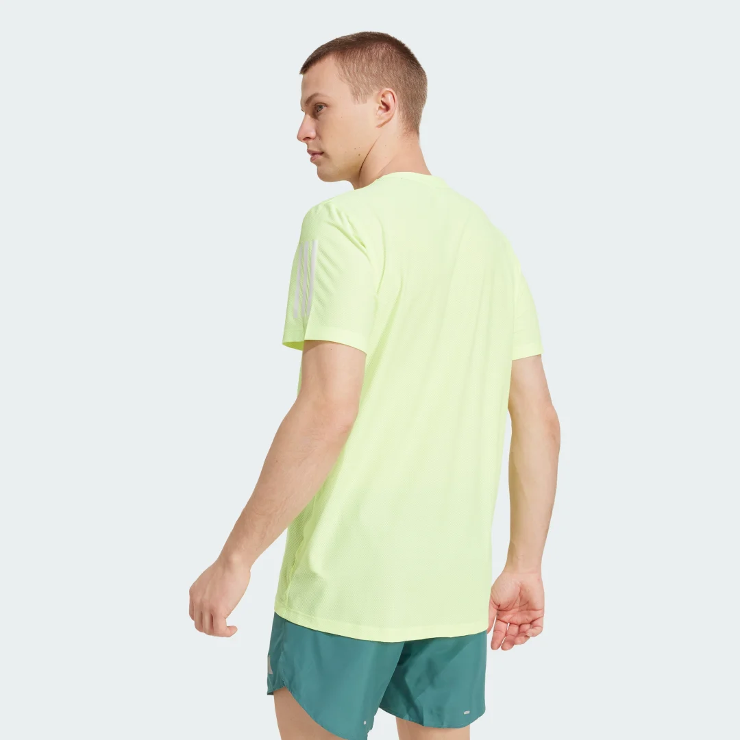 Detalle 2 de Camiseta Own the Run de Adidas – Amarillo, para tus sesiones de running